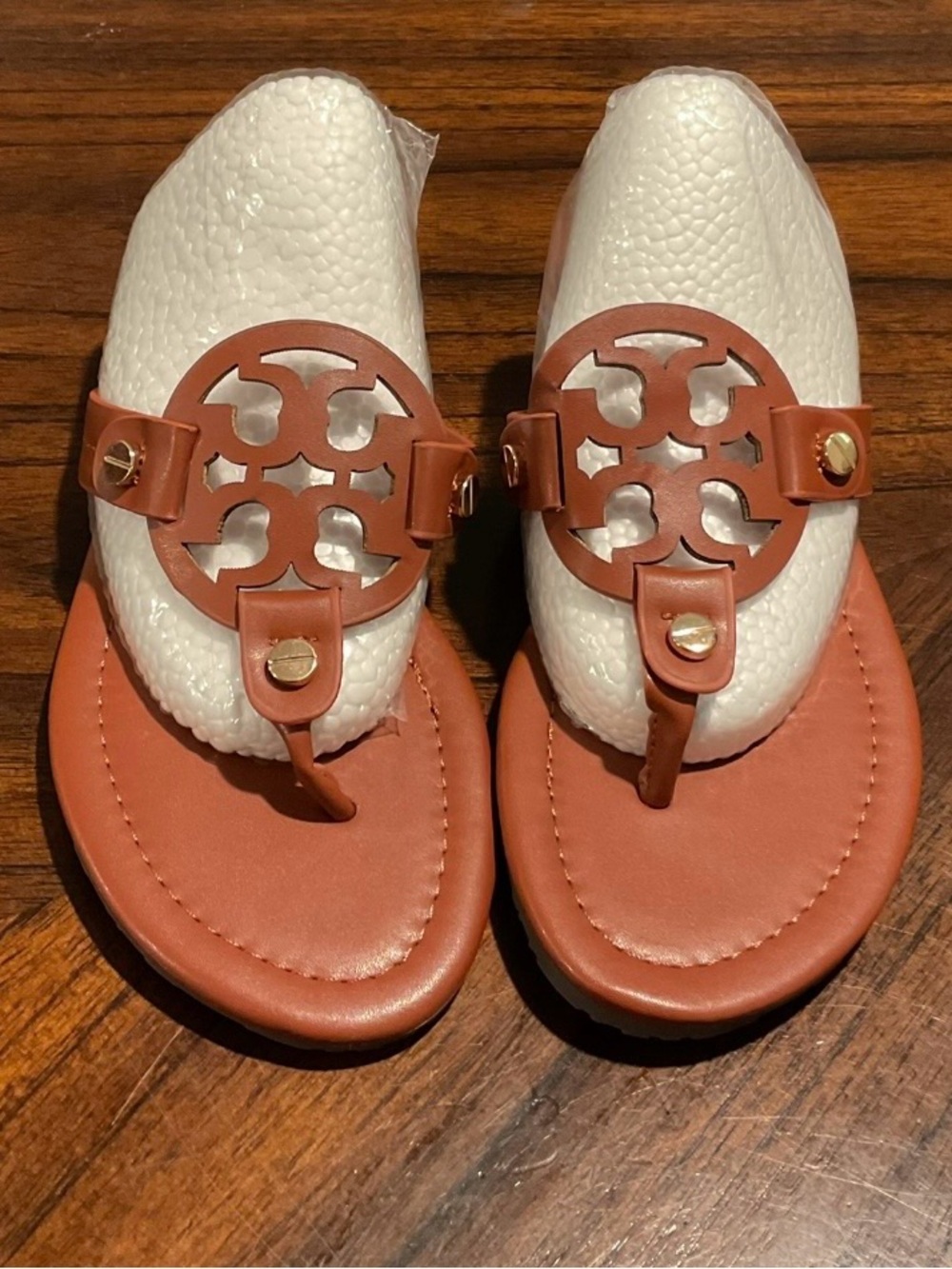 Tory Burch Burnt brown Leather Logo Thong Sandals
